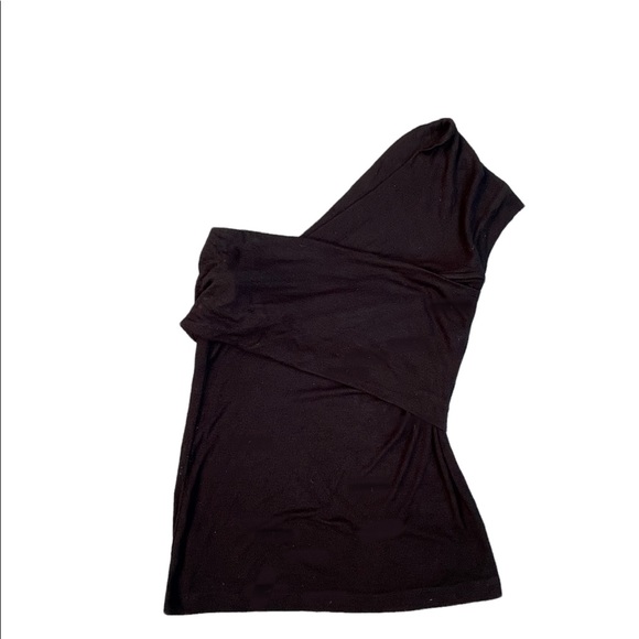 Aritzia  babaton TRENDY CROSS OFF-SHOULDER SHORT SLEEVE TOP - Picture 3 of 5